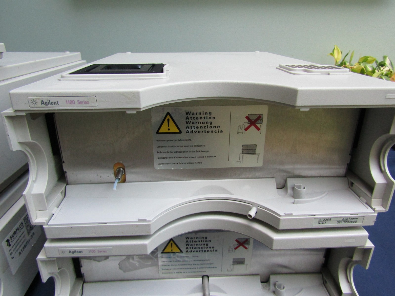 Agilent 1100 Series HPLC G1330B FC/ALS Therm Autosampler Chiller / Thermostat