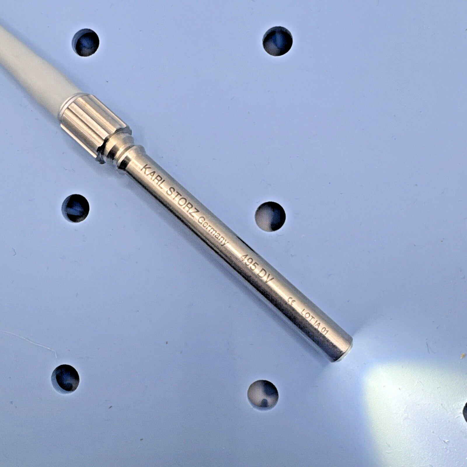 Karl STORZ 495DV Fiberoptic Light Cable 2.5mm x 320cm for Use With DCI Camera