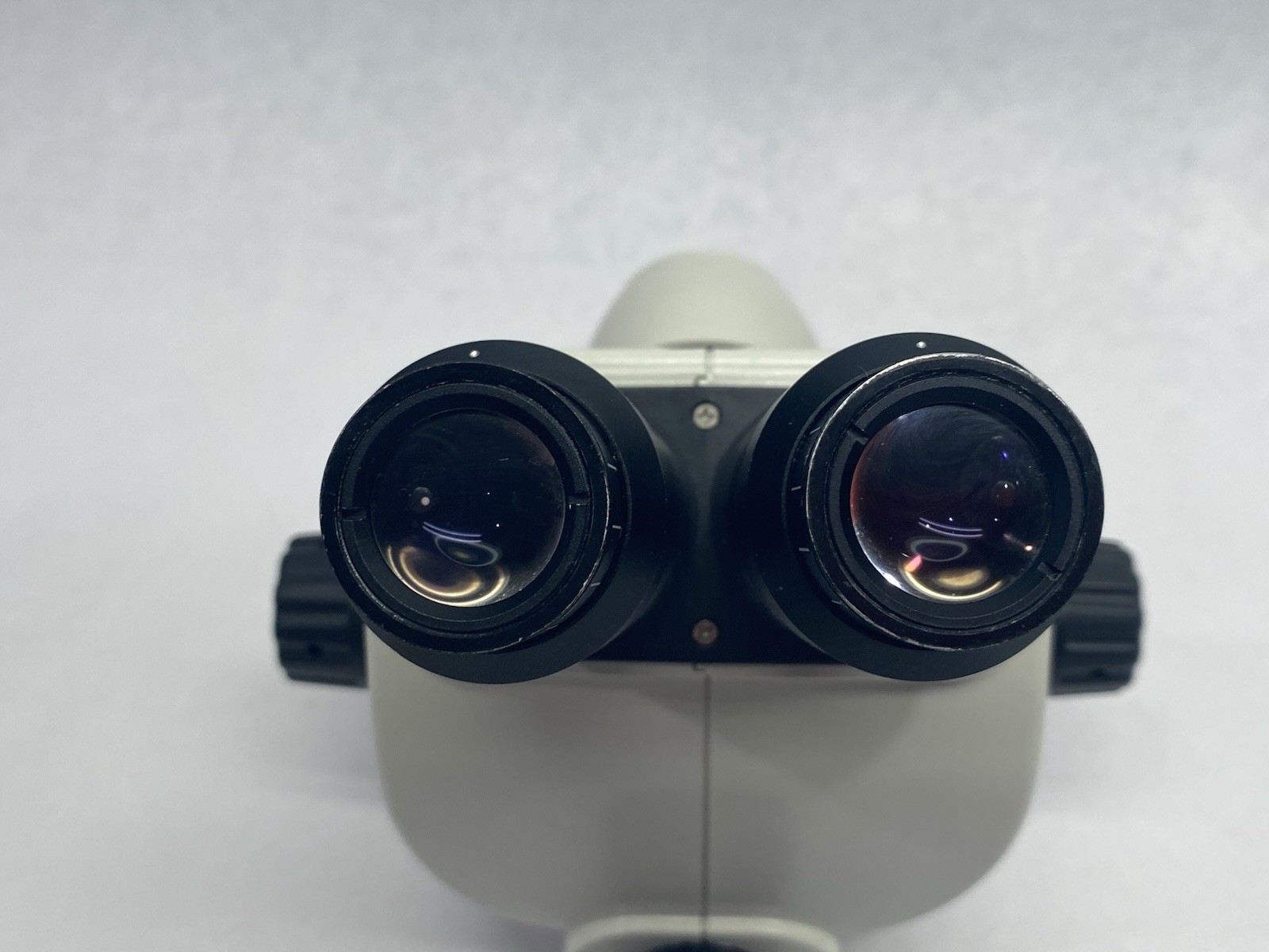 EEEDBEDDA-6.7X-45X Trinocular Stereo Microscope, Simul-Focal, WF20X/12 Lenses