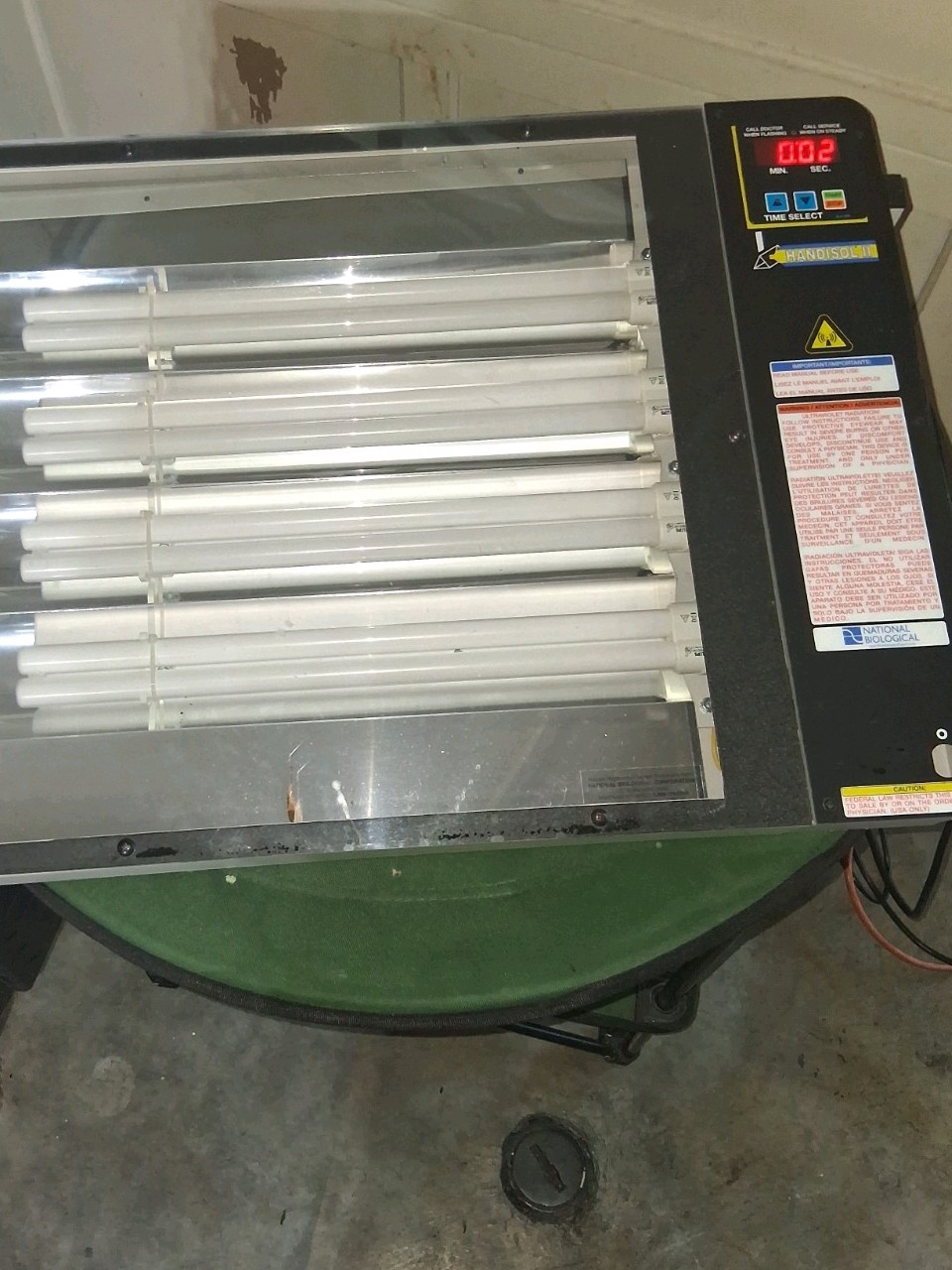 National Biological HandiSol II UV Tube Phototherapy Lamp w/ Timer, Bench Top