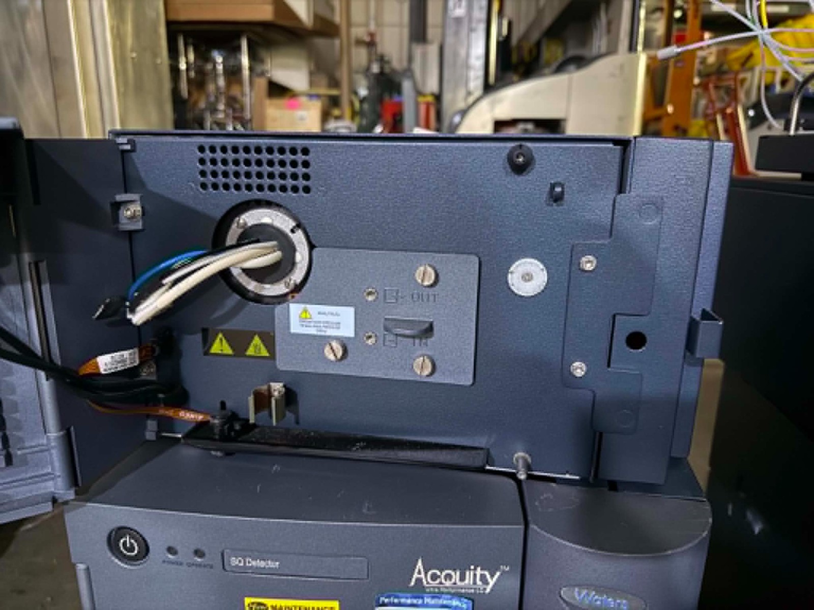 Waters Acquity UPLC SQD MS Mass Spectrometer PDA Detector UPM UPS Binary Solvent