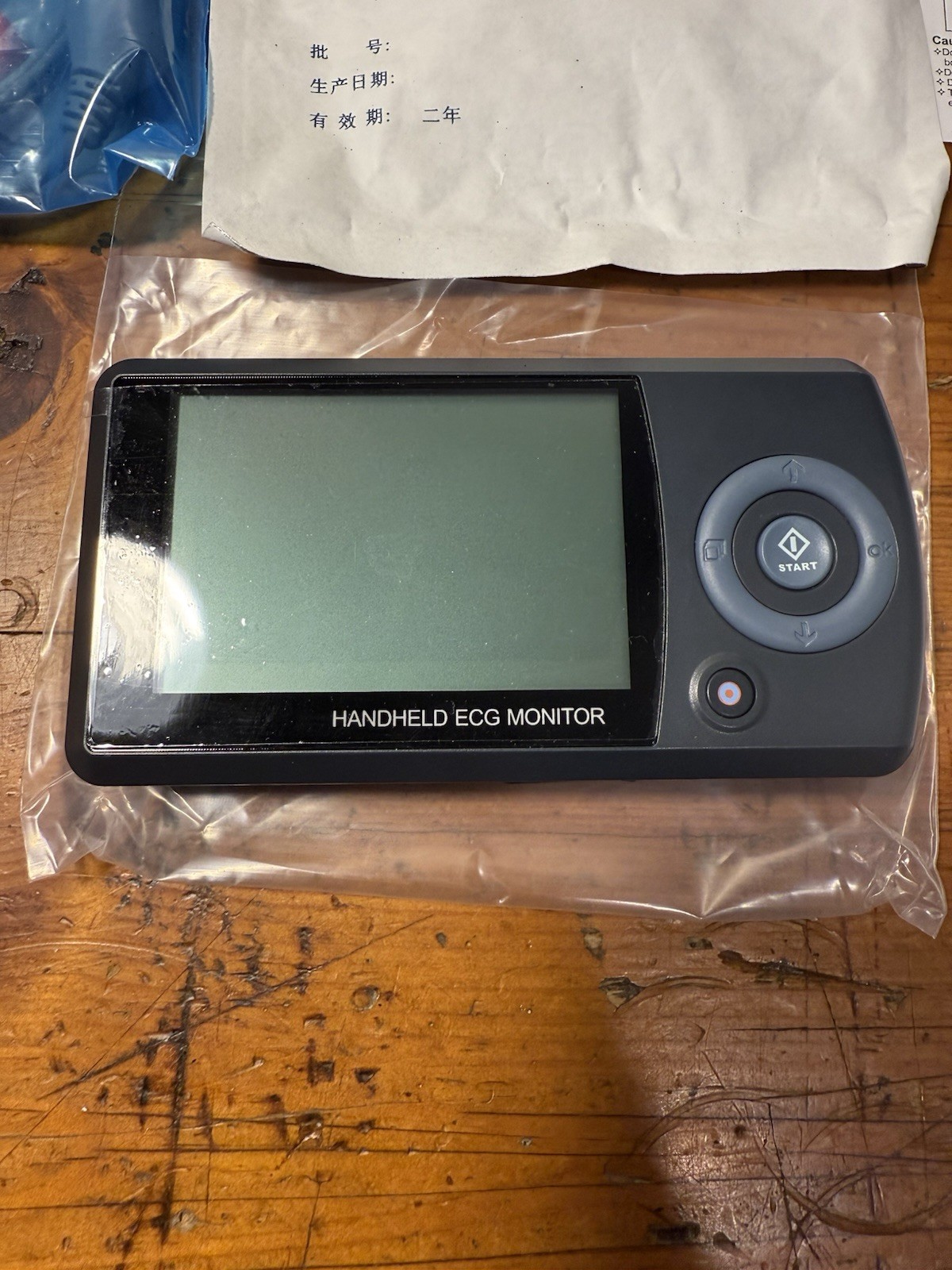 MD100A12 HANDHELD ECG Monitor Gray All Accessories New Open Box
