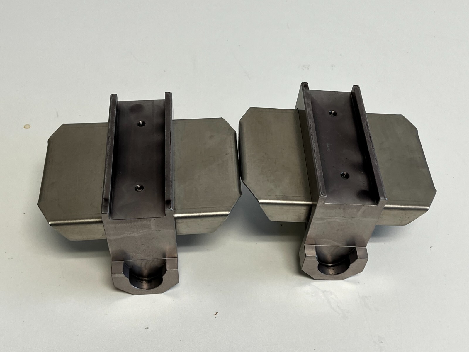 Shelf5: Lot of 2 Unbranded Swings Rotor Buckets