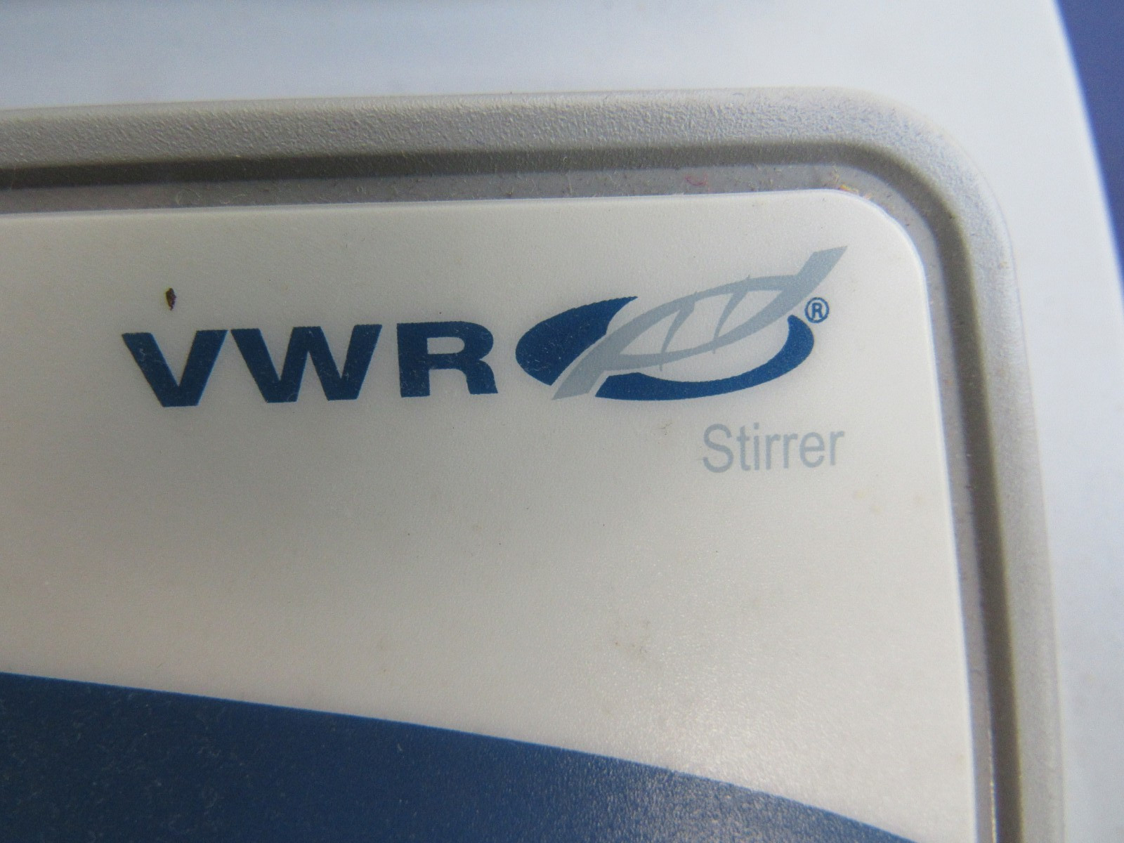 VWR 1600RPM Stirrer with 10.5 X 10.5 inch Aluminum Top digital GUARANTEED