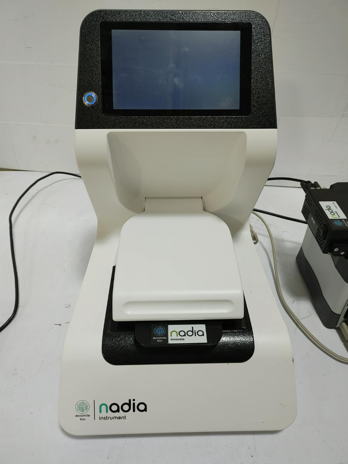 Dolomite Bio Microfluidics Nadia Instrument Innovate Single Cell Analyzer