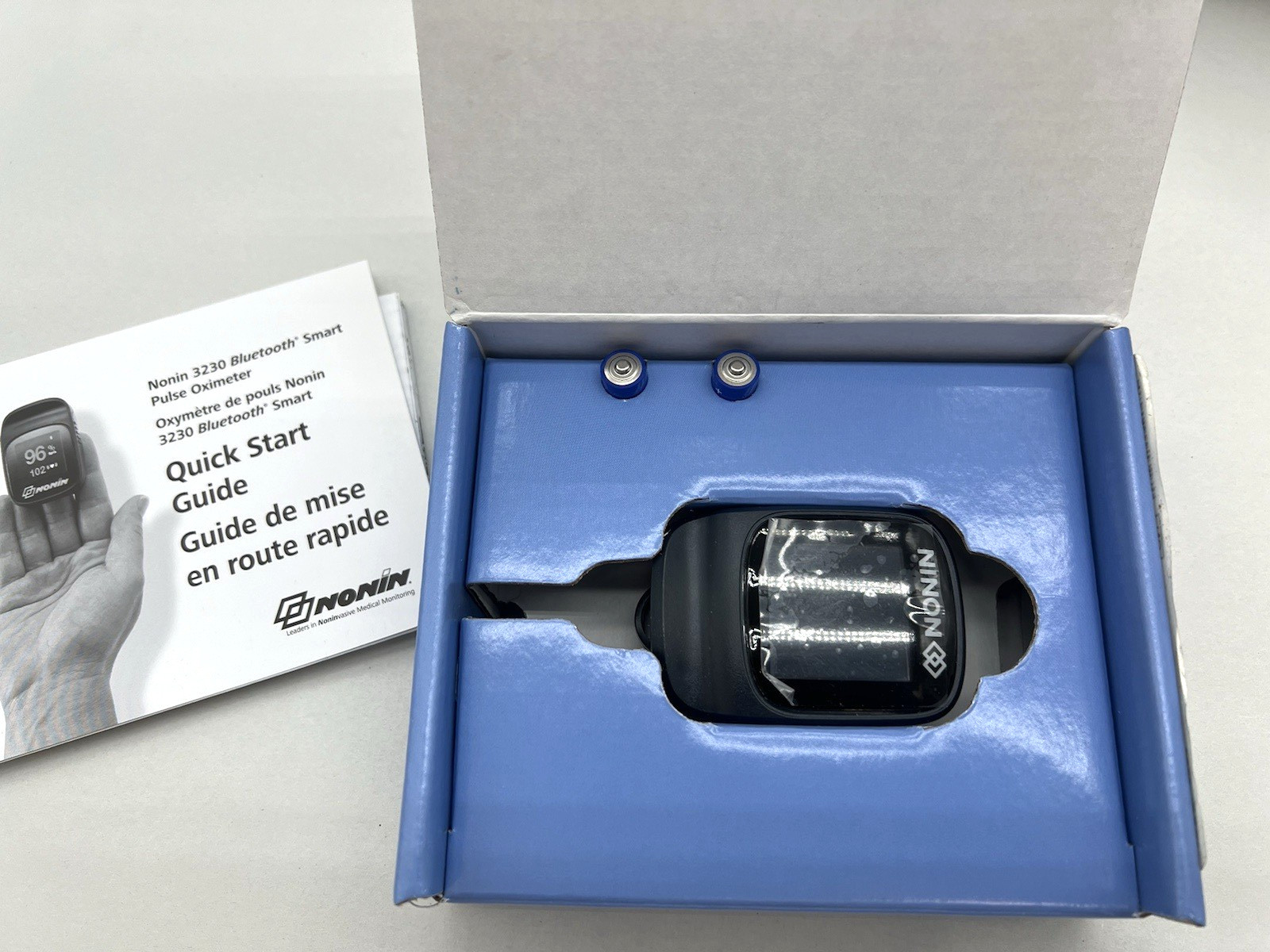 Nonin 02 meter Model 3230 Bluetooth Smart Pulse Oximeter