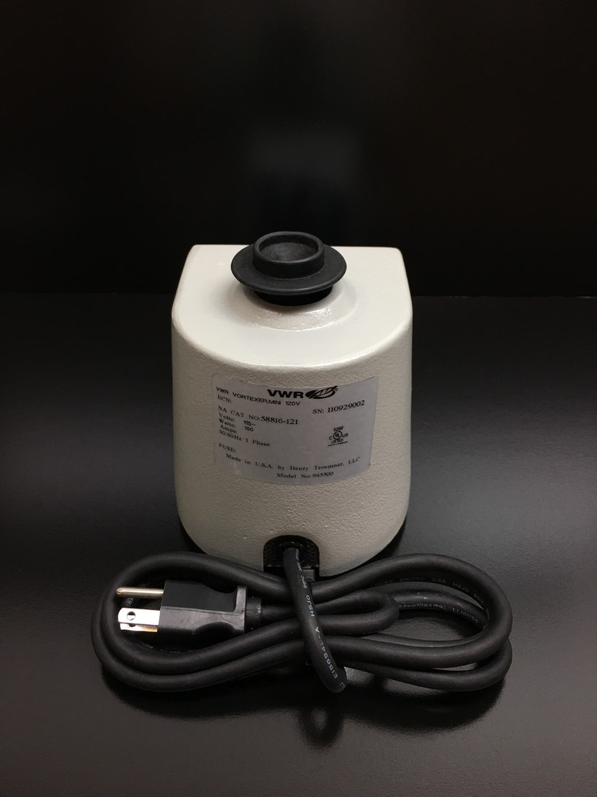 VWR Mini Vortexer 58816-121 Model 945300 VM-3000 with Warranty