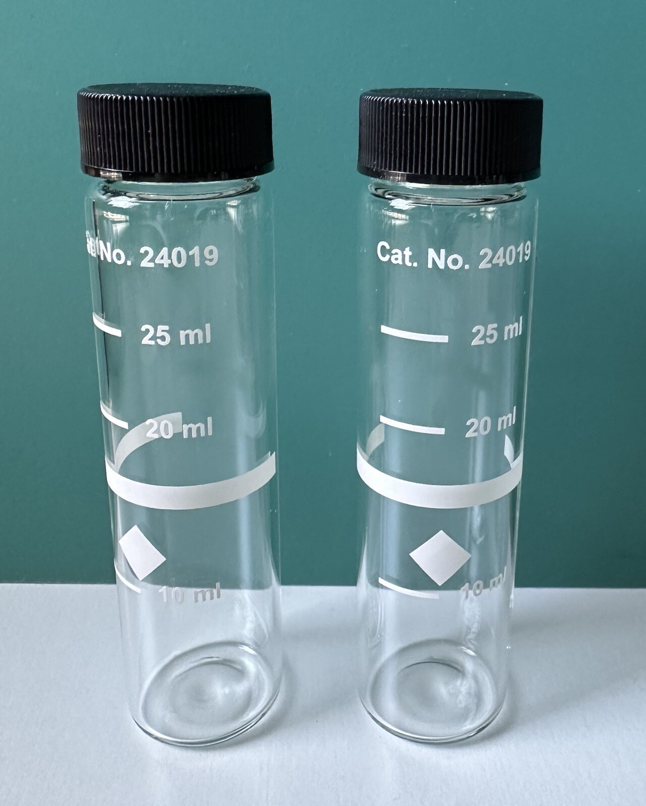 Hach Sample Cell With Cap 24019 Round 25mm 25ml Glass 10 20 25 ml Mark Pack Of 2