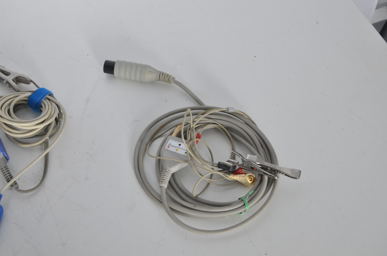 Edan iM8 VET Veterinary Pet Animal Patient Monitor With Attachments Tested Works