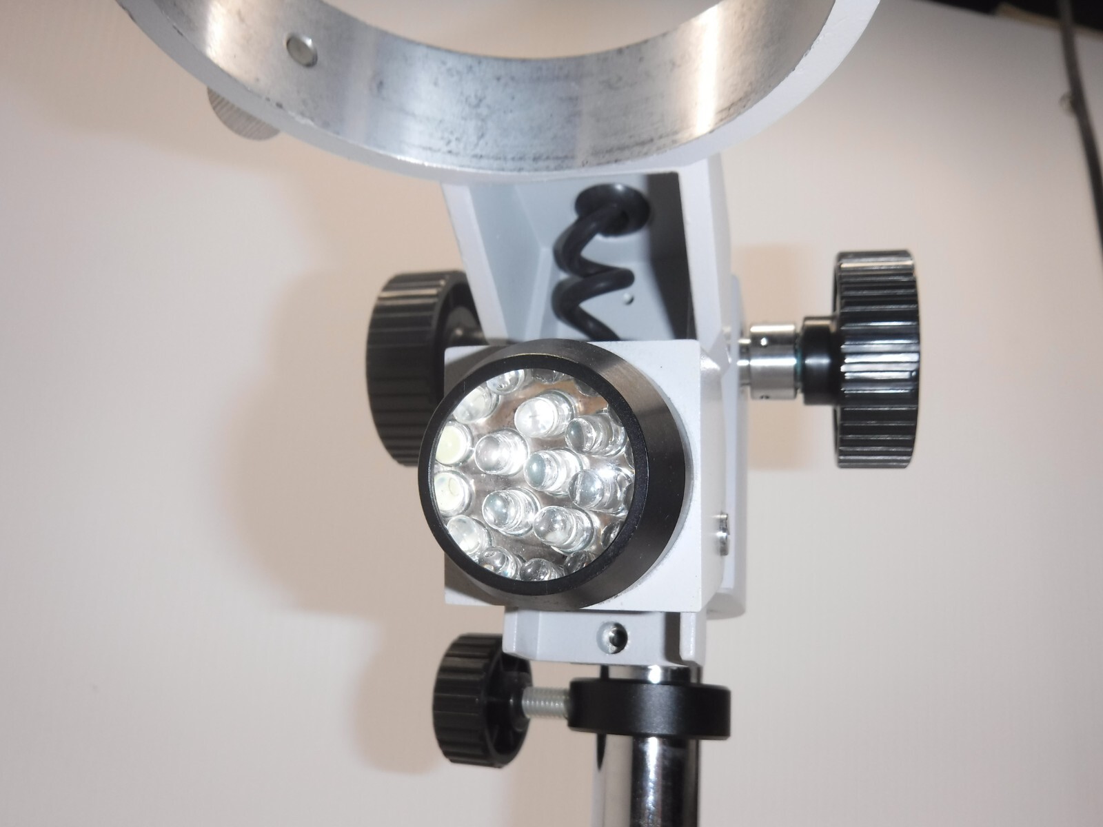 AC100 ~240V 50/60Hz 12V10W NO1107824 Duel LED Microscope Stand