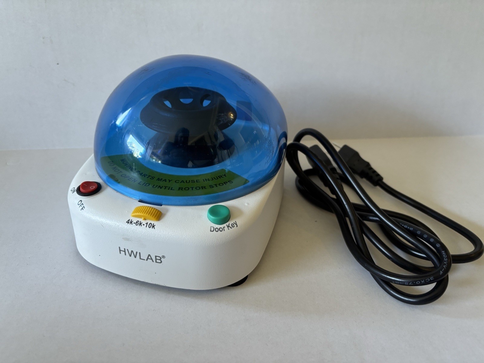 HWLAB Mini Centrifuge Input 100-240V 50/60 Hz Tested Working