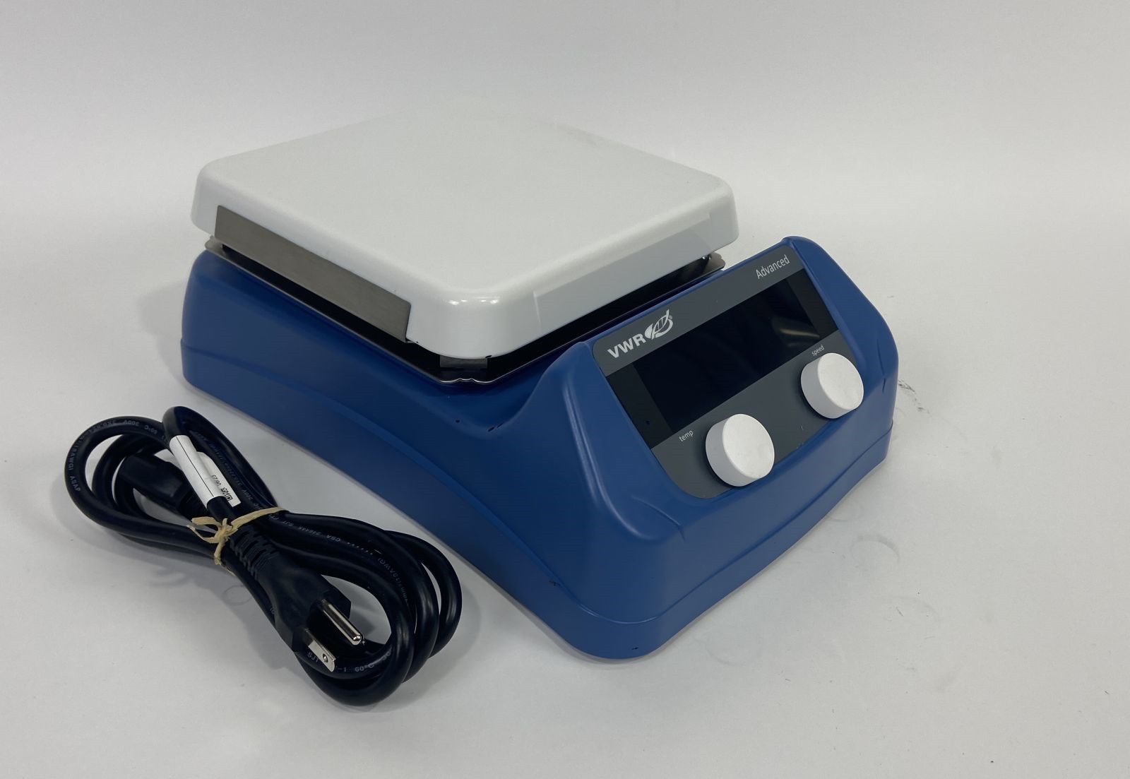 VWR 76447-044 7×7″ Ceramic Lab Hotplate Stirrer 500°C 60-1600 RPM