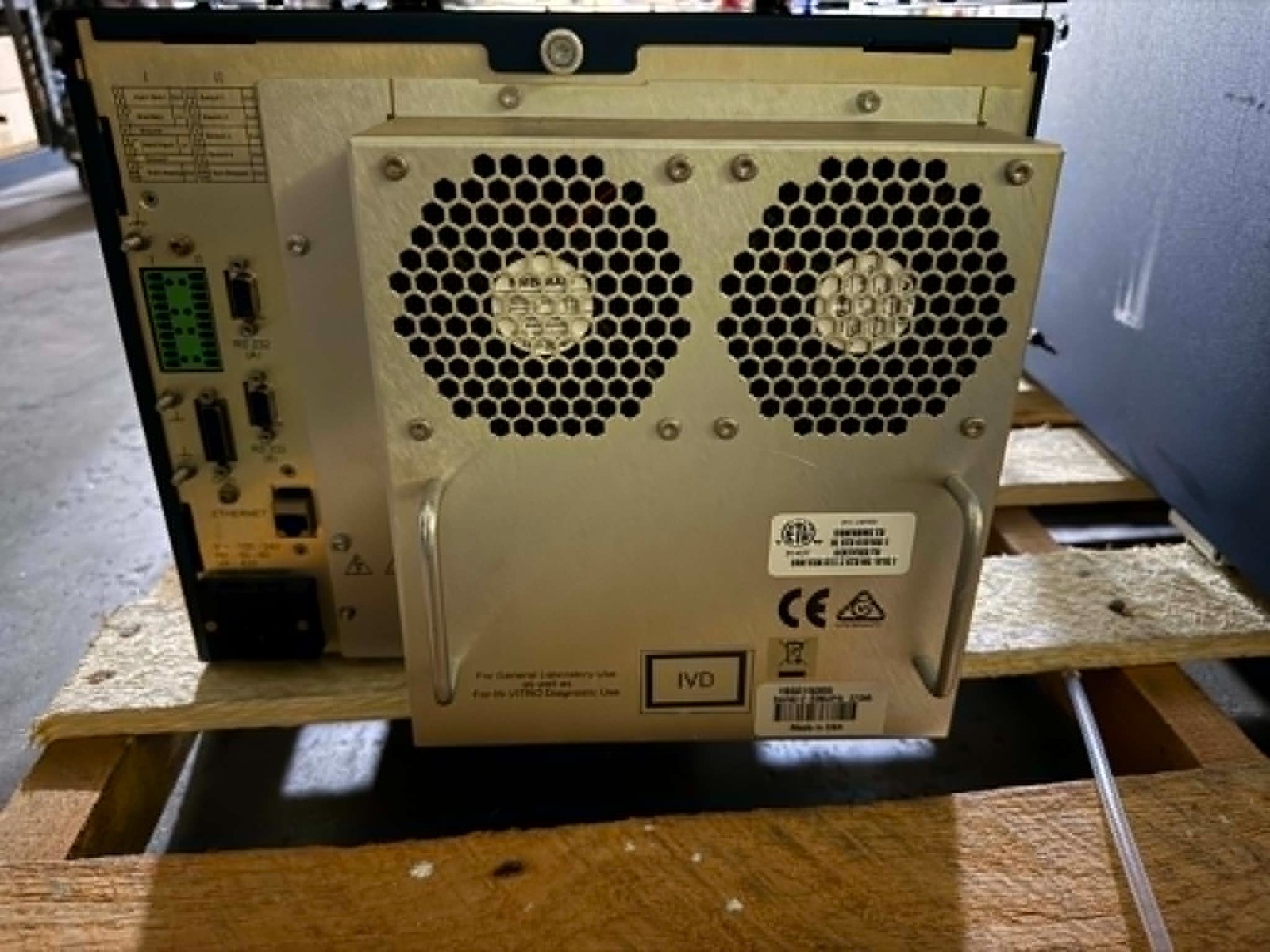 Waters Acquity UPLC SQD MS Mass Spectrometer PDA Detector UPM UPS Binary Solvent