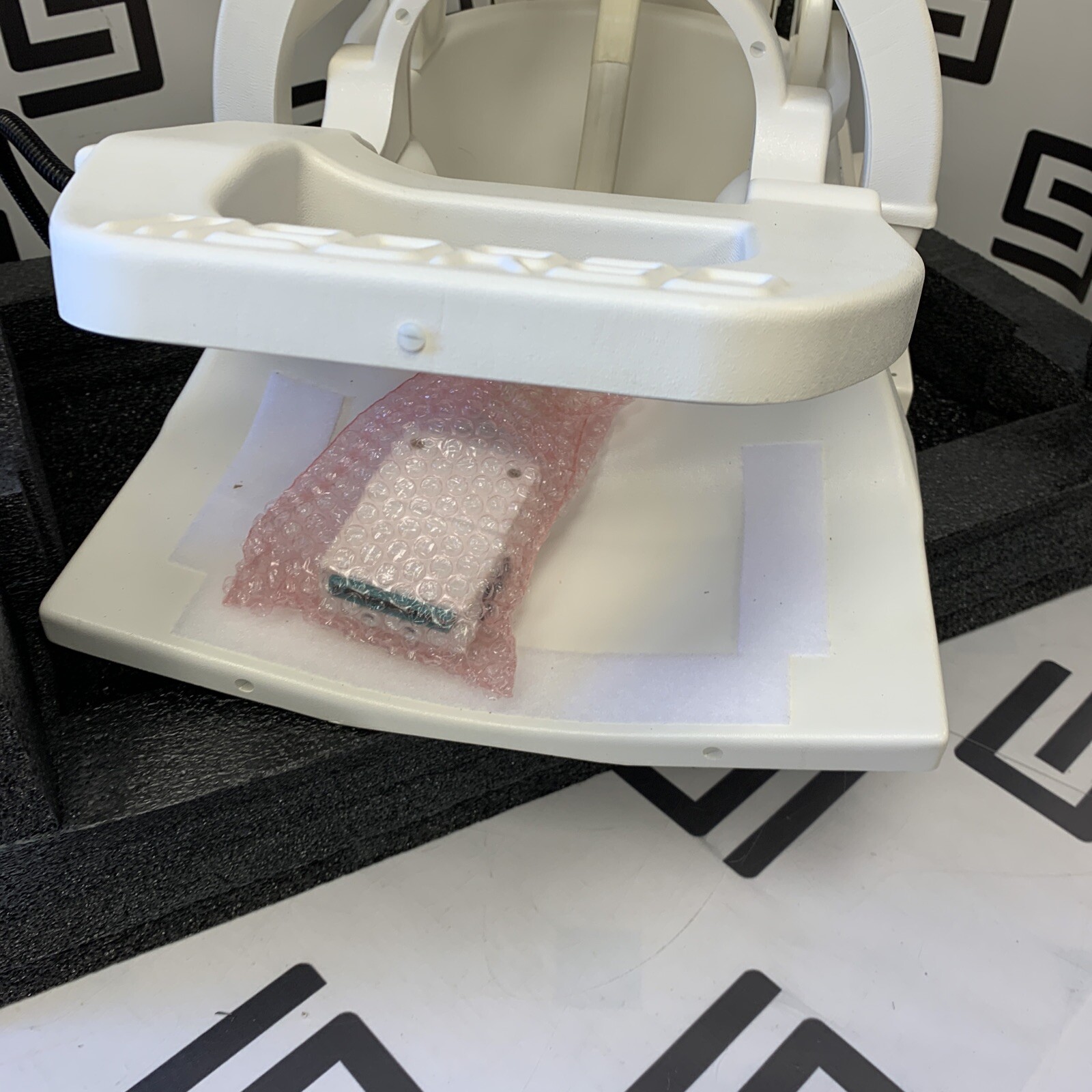 Medrad M64NVA 1.5T Signa Neurovascular MRI Coil 87305-T-465 RF Rate 30.0 3.6 8.0