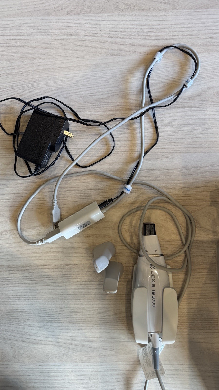 DEXIS IS 3700 Dental Intraoral Acquisition Scanner w/ Tips Cables Dock Laptop