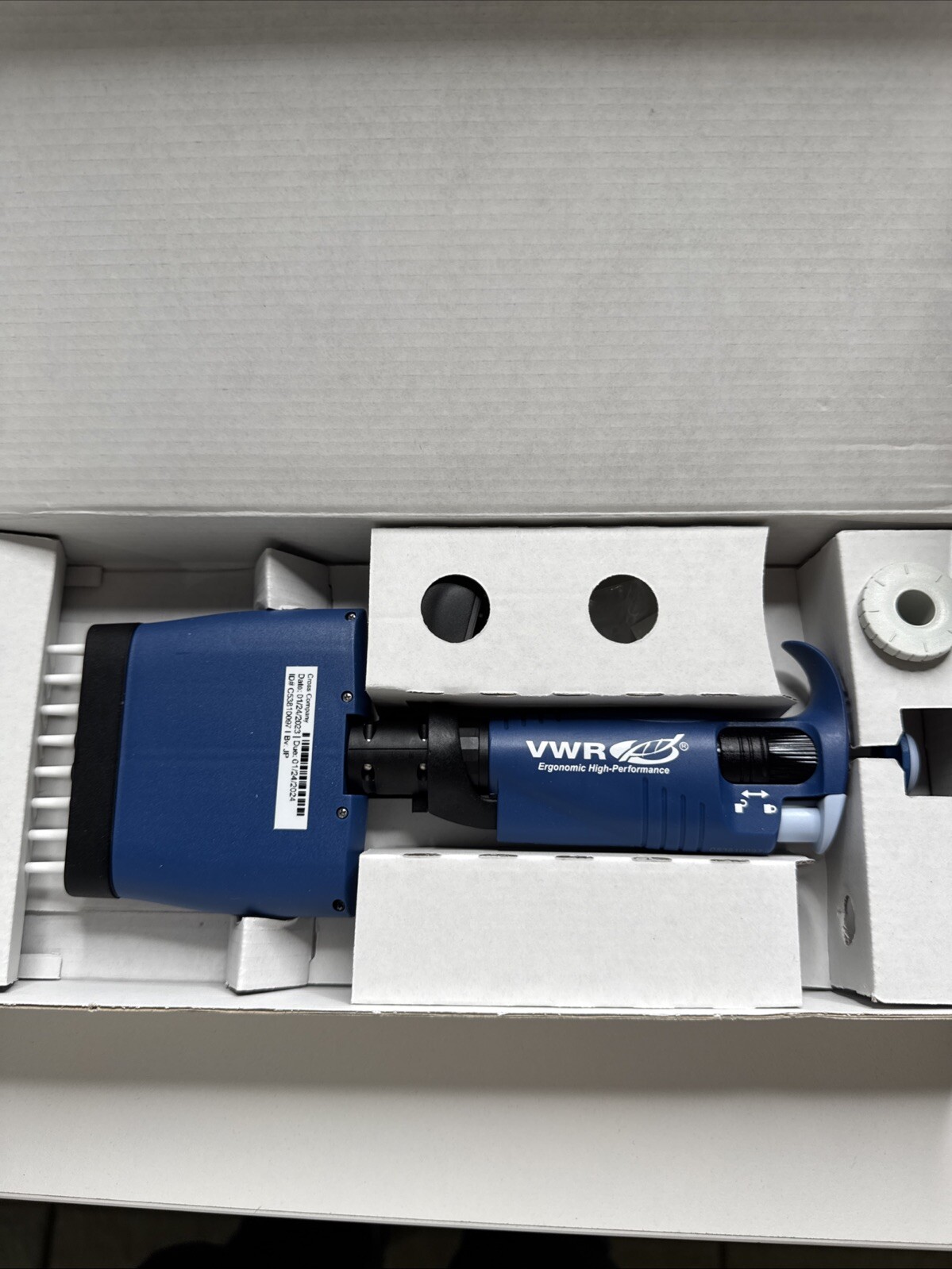 VWR Signature EHP Eight Channel Pipettor Variable 0.5-10ul 89079-944 Brand New