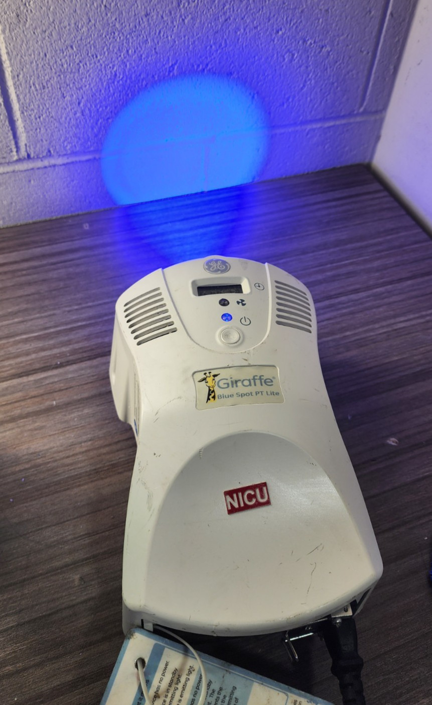 GE Healthcare Giraffe Blue Spot PT Lite Phototherapy Neonatal Bili Light System