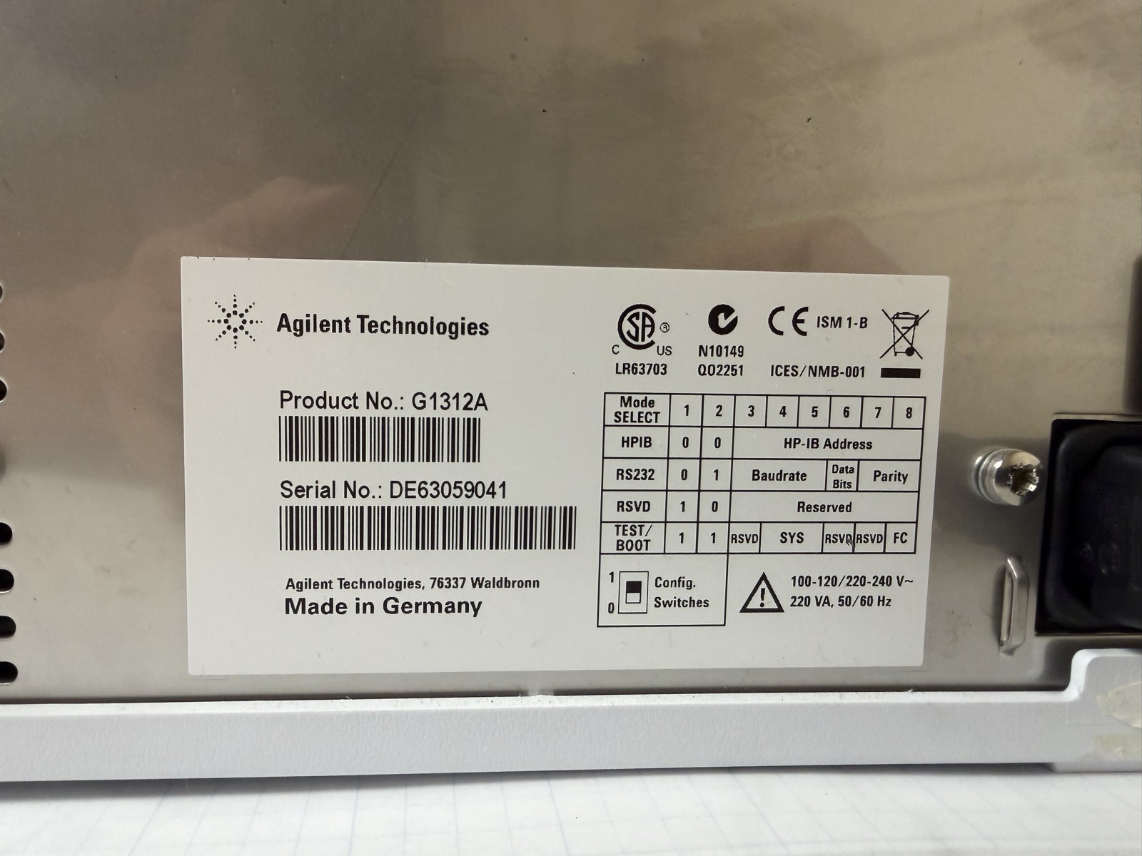 Agilent 1200 G1312A Binary Pump HPLC S/N DE63059041 — Powers On, Pumps Water