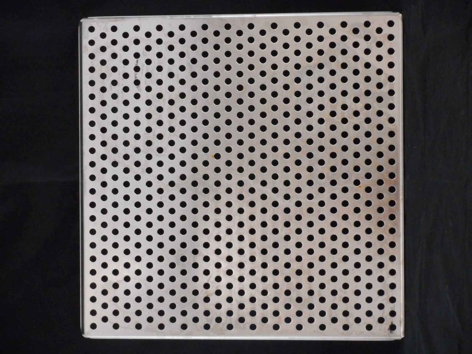 Laboratory Stainless Steel Perforated Incubator Shelf 17-7/8” x 17-7/8″
