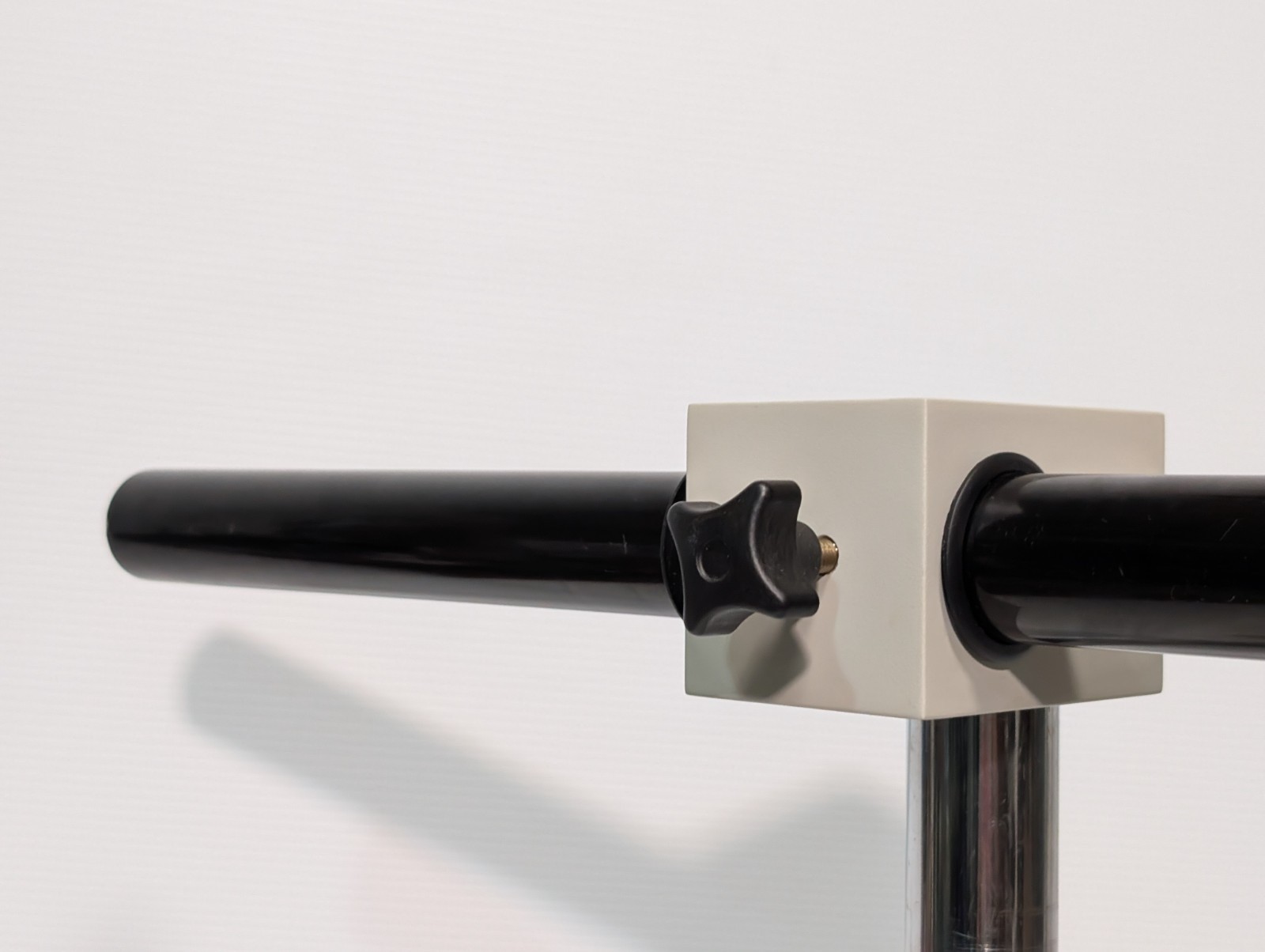 SPI Stereo Microscope with Adjustable Boom Stand and Base, Preowned, As Shown