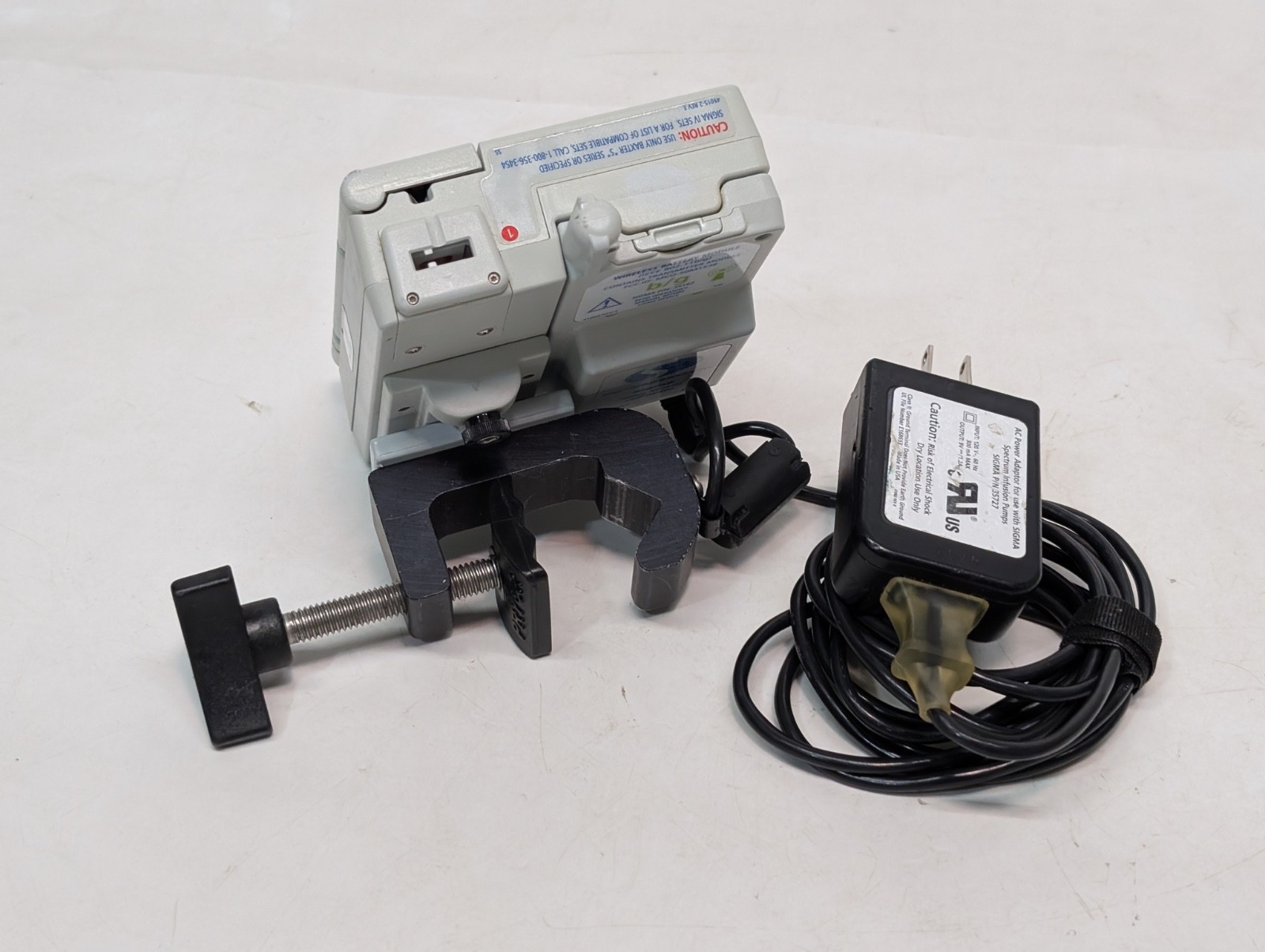 Baxter Sigma Spectrum Infusion Pump With Battery, Adapter, Mount, Single Item