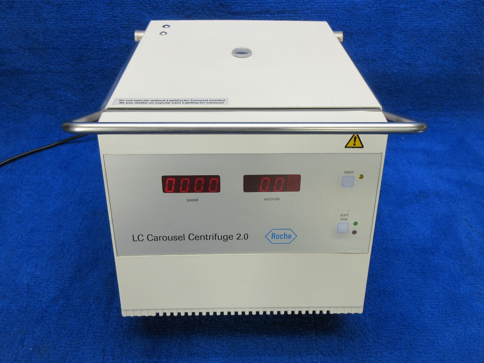 ROCHE LC Carousel 2.0 Centrifuge, 2.0 Rotor Blue and 2.1 Bucket Silver (for 1.5)