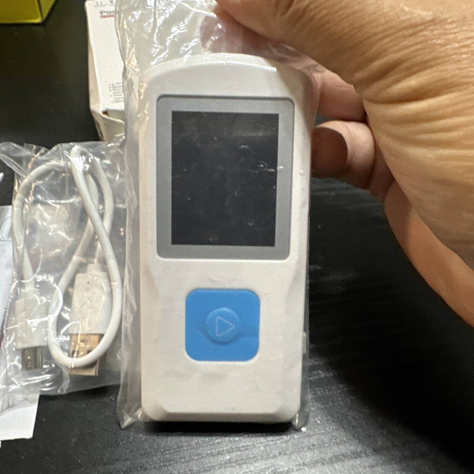 Contec Portable ECG Monitor PM10 Handheld Heat Beat Monitor Bluetooth Rechargabl