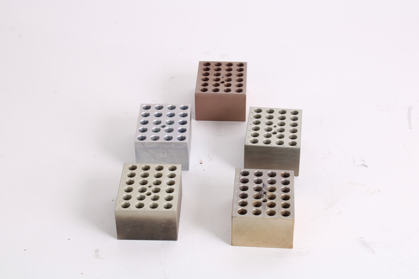 Unbranded Heat Blocks 3-3/4 x 3 x 2 Lot of 5 – Fair Condition