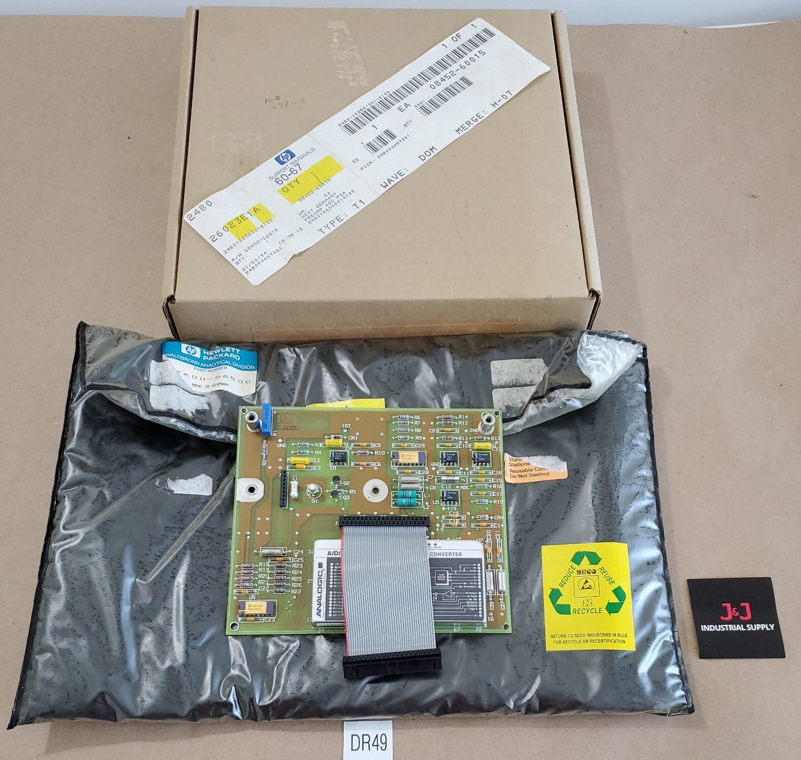 *PREOWNED* HP Hewlett Packard 08452-60015 A/D/A/M-834B Spectrophotometer Shutter