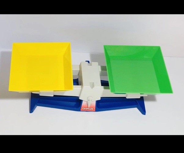 Ohaus School Balance Scale SB1200 Classroom/Homeschool Green & Yellow Trays New