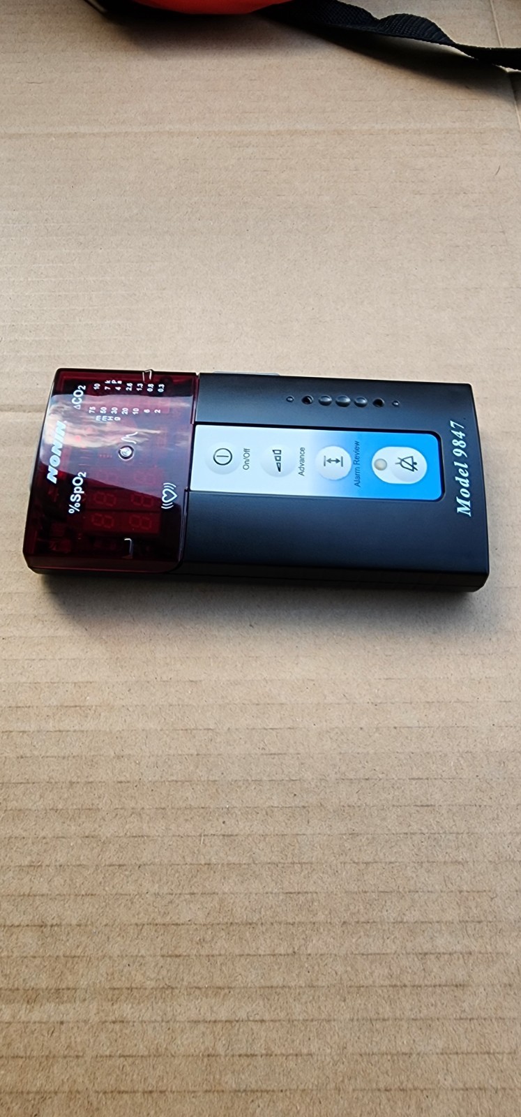 NONIN 9847 CARBON DIOXIDE DETECTOR MEMORY ALARMS HAND HELD PULSE OXIMETER