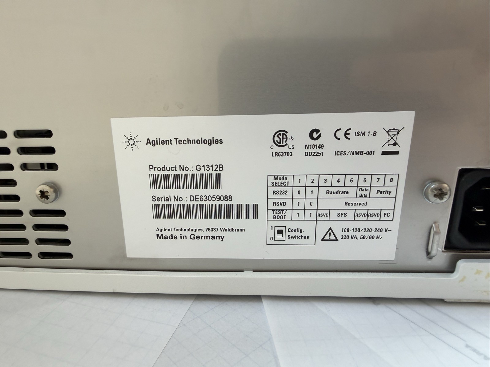 Agilent 1200 G1312B Binary Pump SL HPLC S/N DE63059088 — Powers On, Pumps Water