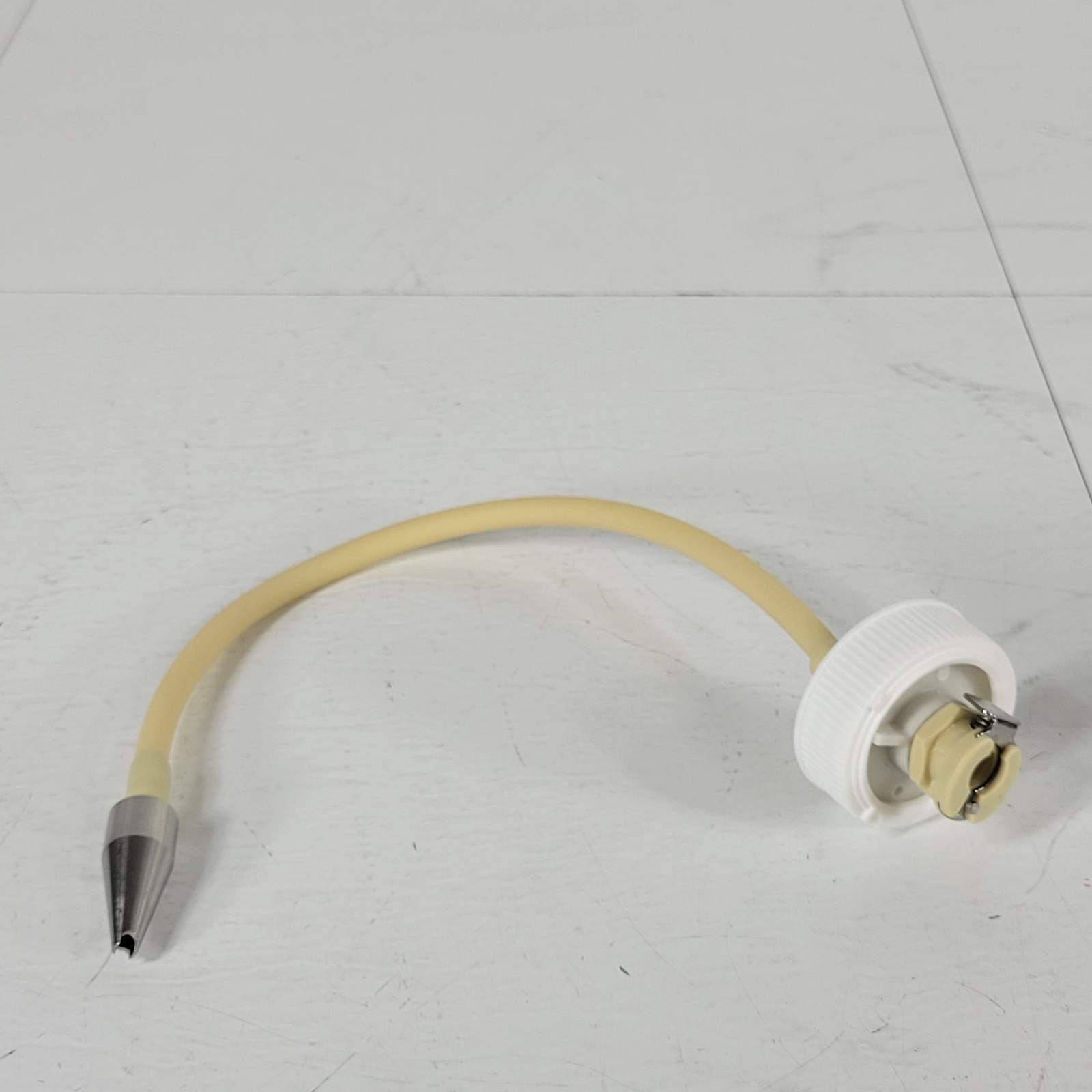 Beckman Coulter Waste Tubing DxH 12″ w/ 9″ Tubing & 2 Elbows