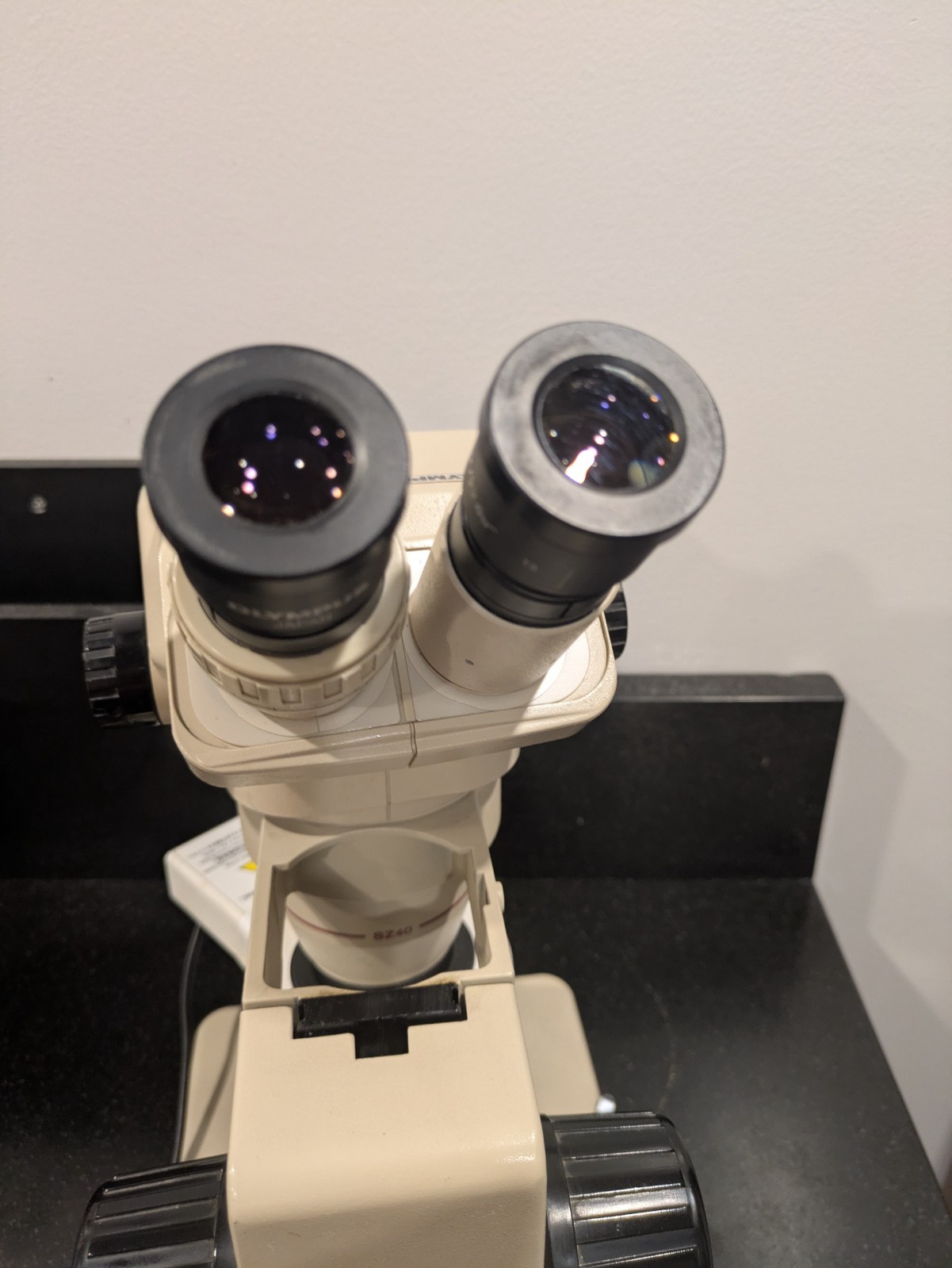 Olympus SZ40 Stereo Microscope System with Stand, Stocker & Yale Lite Mite, Nice