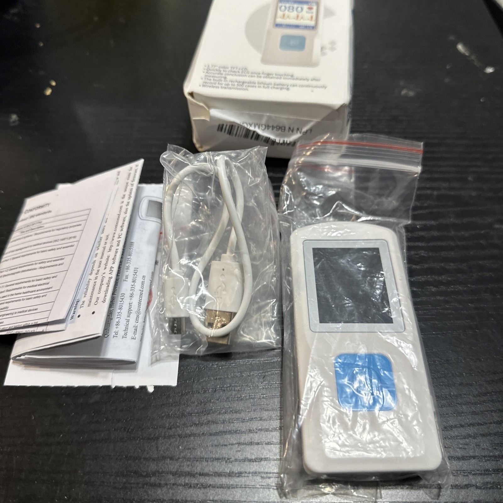 Contec Portable ECG Monitor PM10 Handheld Heat Beat Monitor Bluetooth Rechargabl