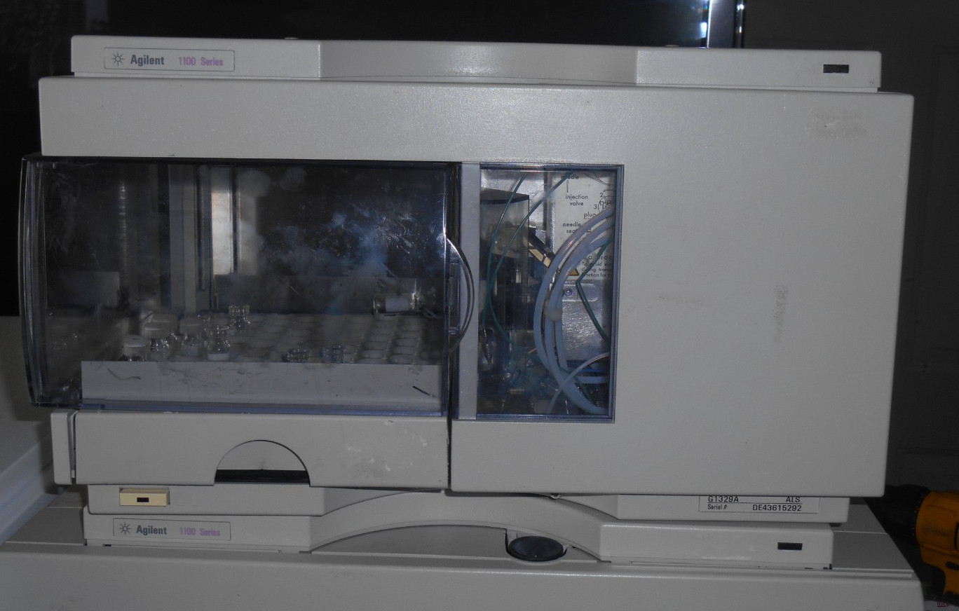 Agilent 1100 Series HPLC G1329A Auto-sampler