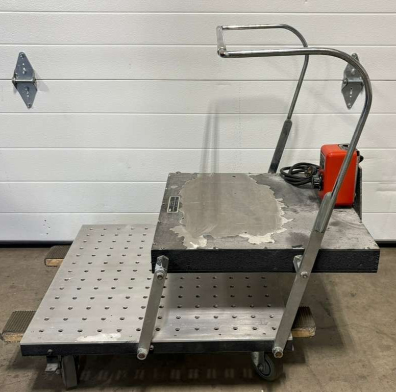 United States Testing Heated Plate w/ Adjustable Stand & Temperature Control