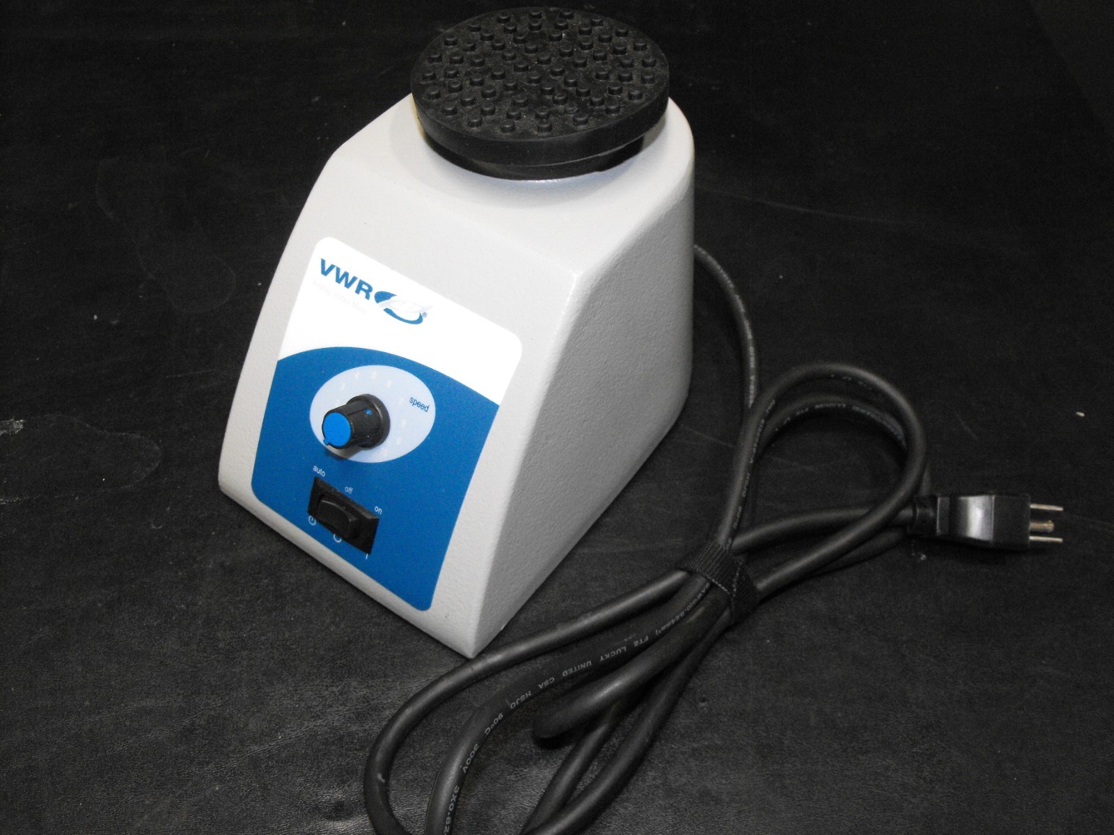 VWR Scientific Products Analog Vortex Vortexer Mixer Shaker, Tested