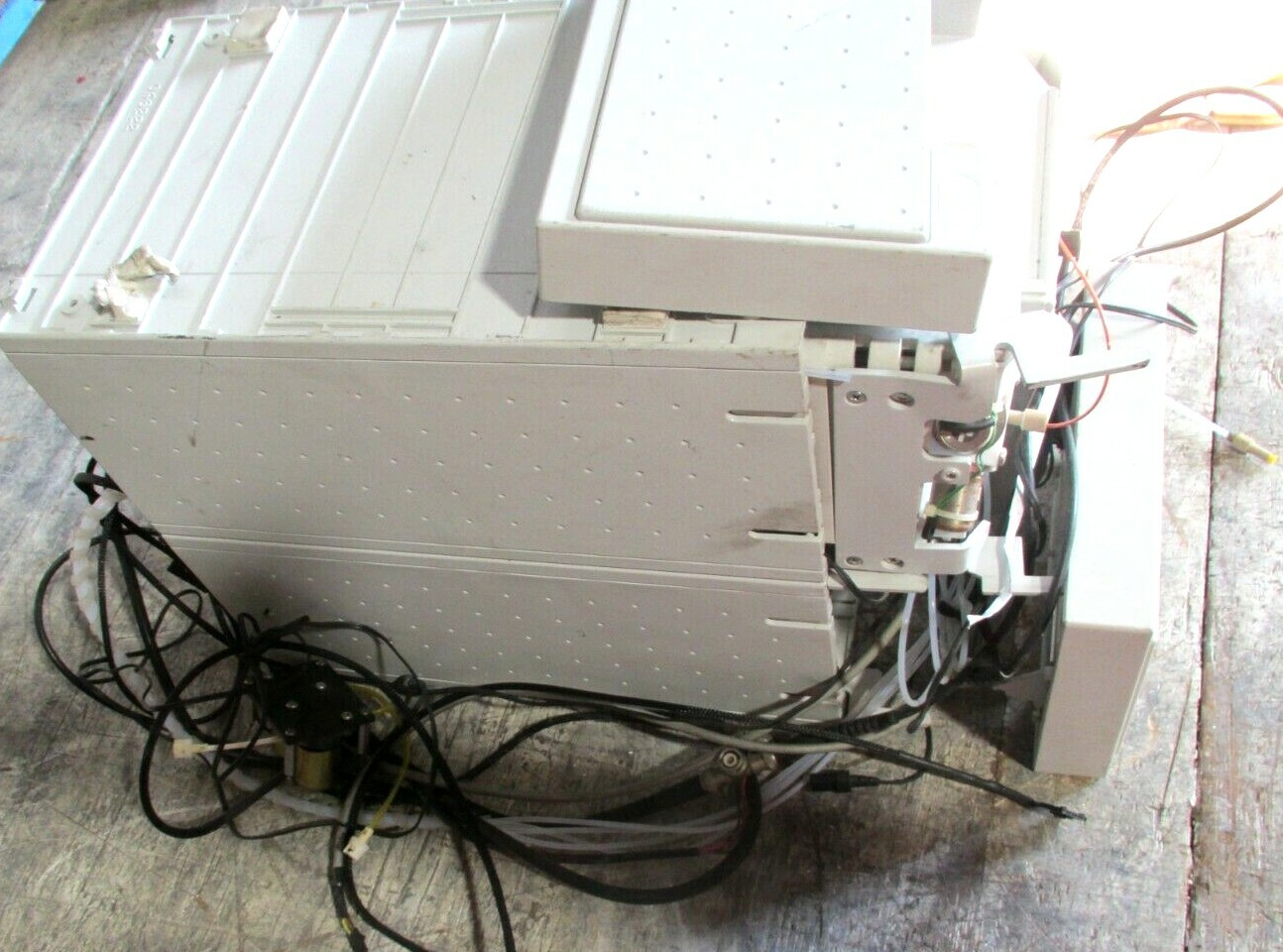 Dionex GP50-2 Gradient Pump | 100-240V 50/60Hz 1.5A, For Parts/ Repair