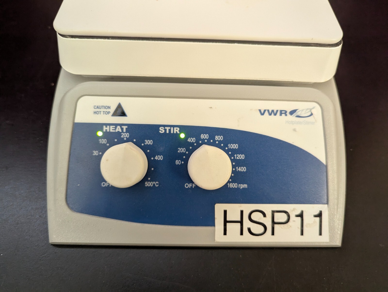 VWR Magnetic Hot Plate Stirrer 12365-382 / 500°C / 1600 RPM / 7X7″ Ceramic Top
