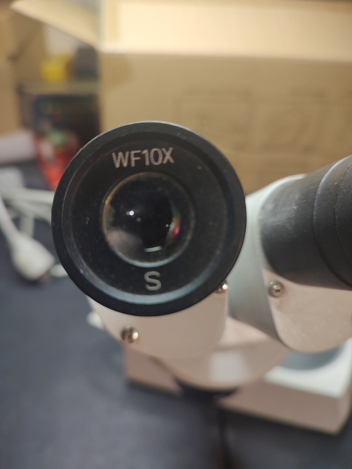 Unbranded? Lab Microscope WF 10X Backlit 2 Eyepieces Works Great